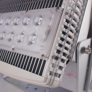 2017飞宇诺新开模工程投光灯、高杆灯、渔船灯国外客户、中国海运客户反馈图